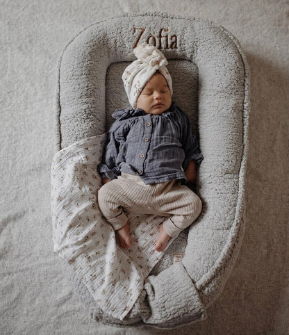 Babynest Teddy Grijs - met geborduurde naam
