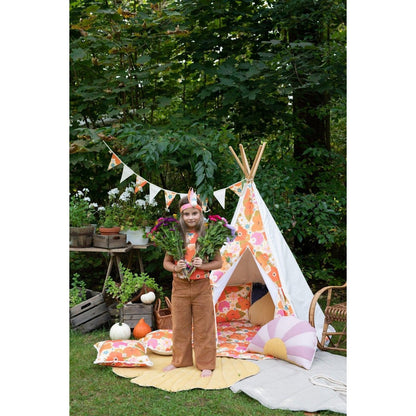 Tipi-tent “Picknick met bloemen”.