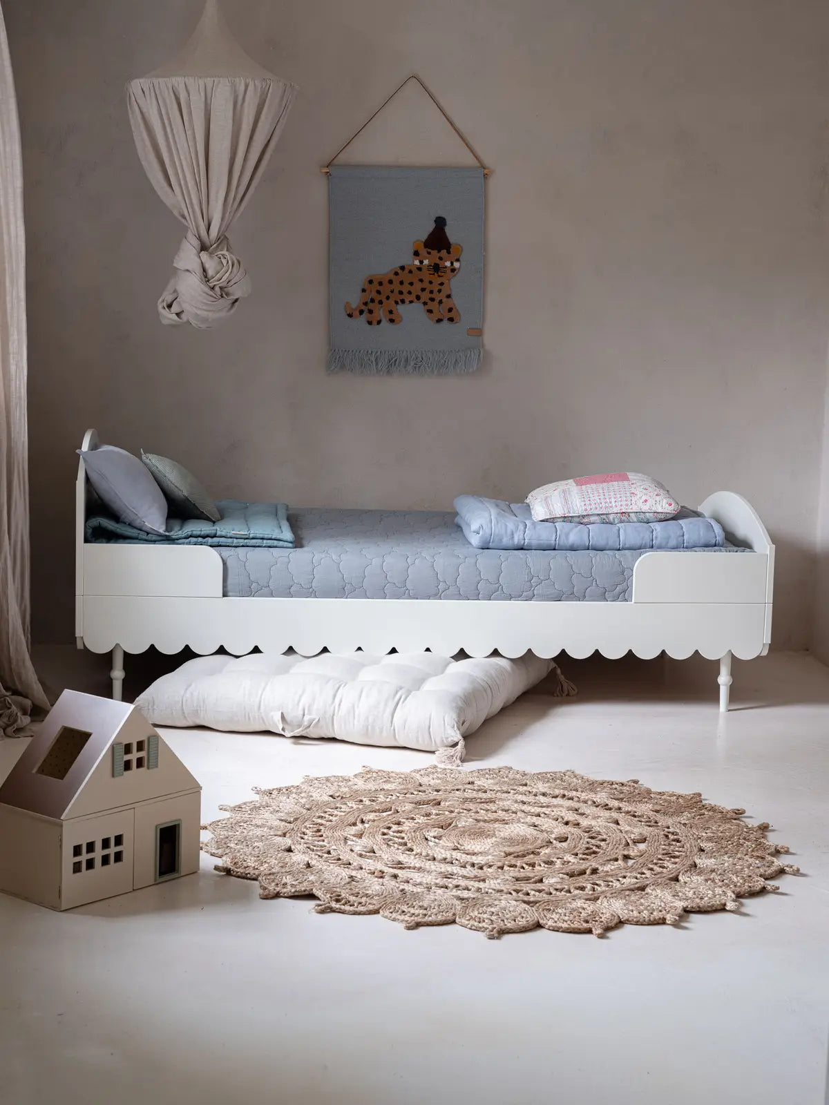 Babushka eenpersoonsbed 90x200 wit kinderbed