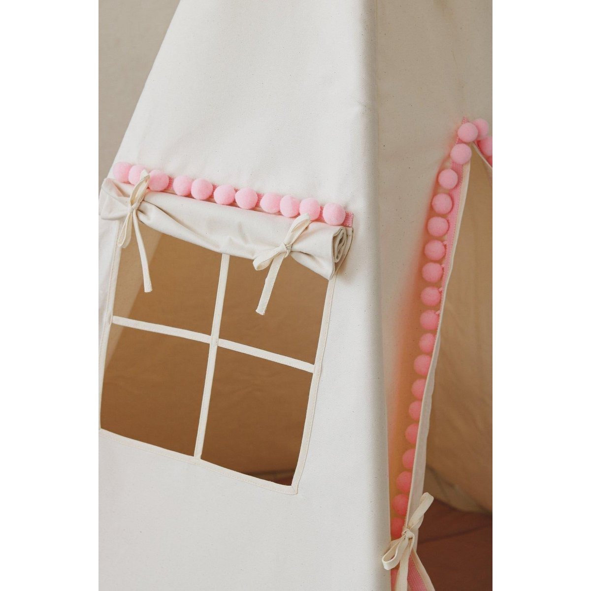 Tipi met pompons en mattenset "Pluizige pompons"