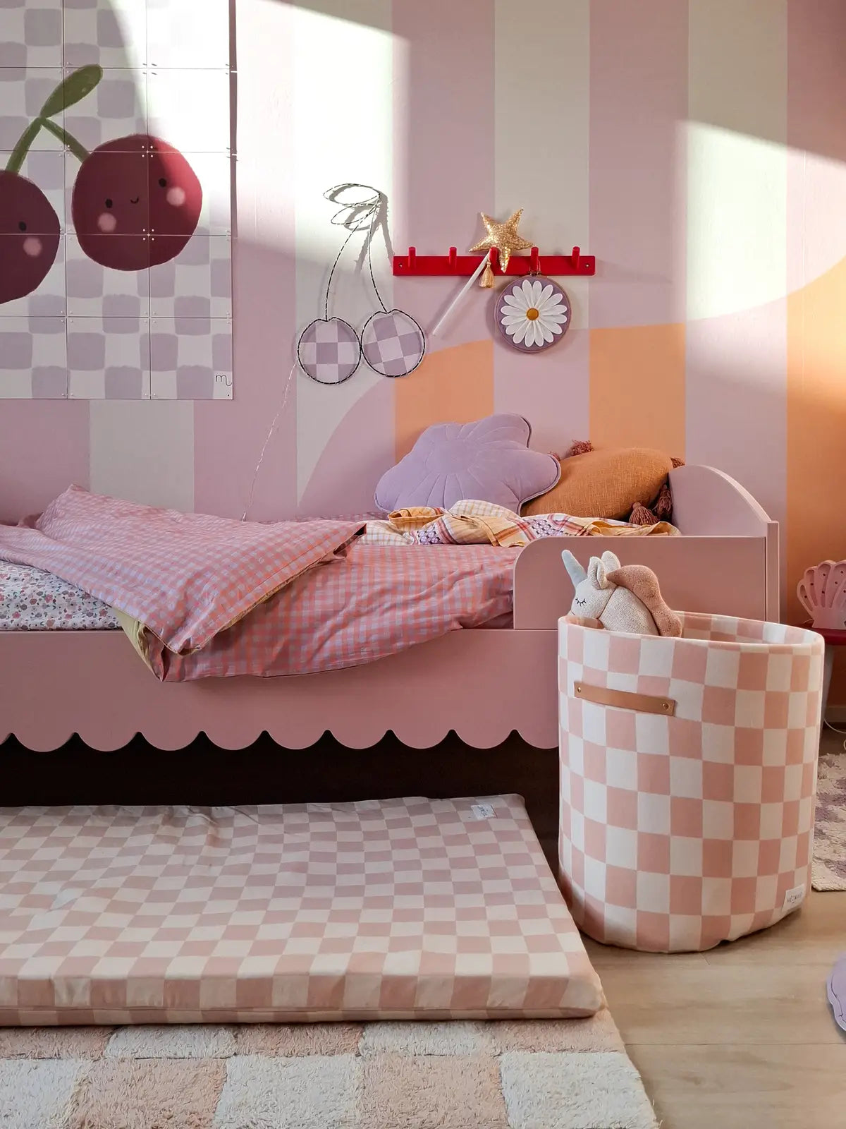 Babushka eenpersoonsbed 90x200 roze kinderbed