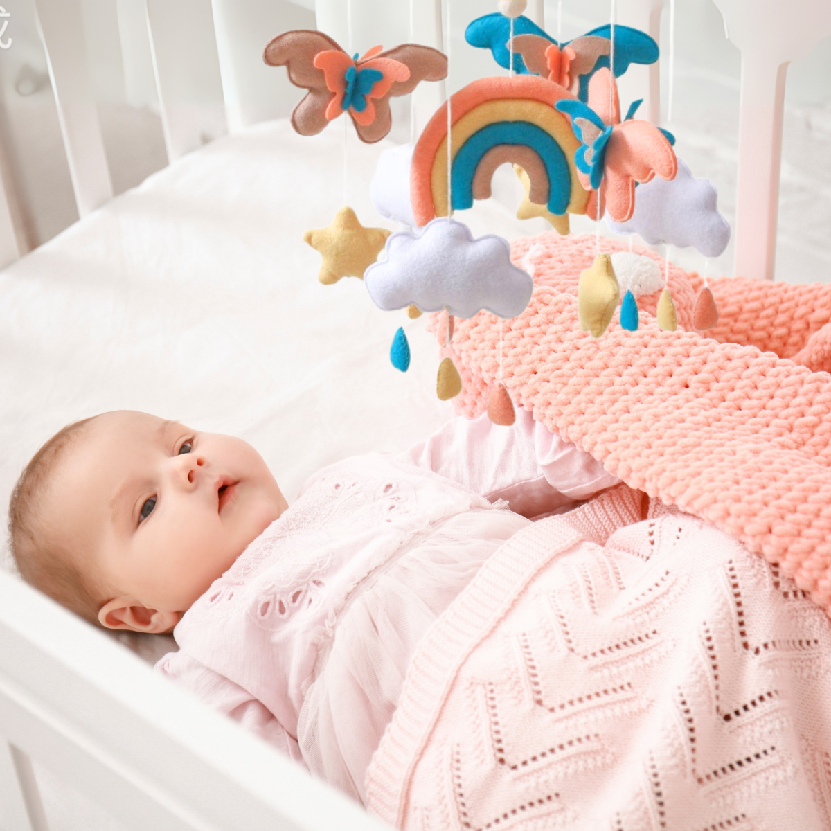 Handgemaakte Babymobiel Regenboog & Vlinder | Vilt & Hout