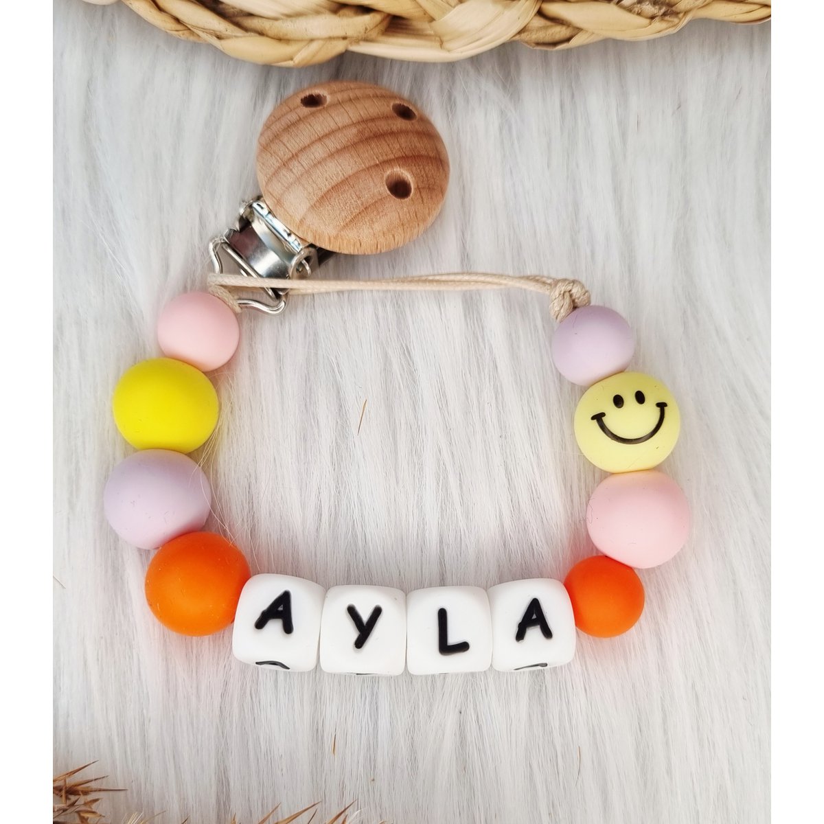Speenkoord met naam Smiley babypink