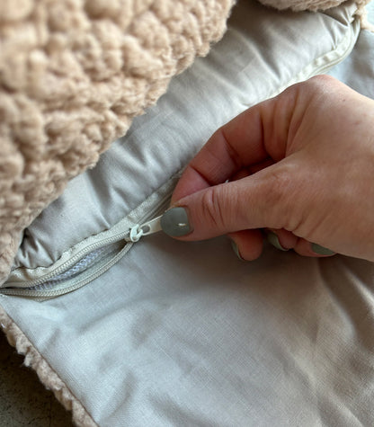 Babynest Teddy Beige - met geborduurde naam