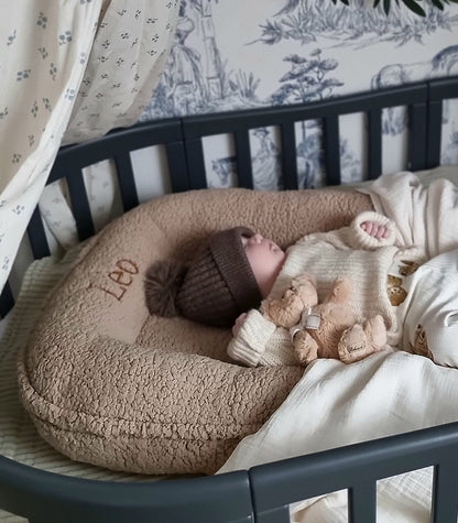 Babynest Teddy Beige - met geborduurde naam