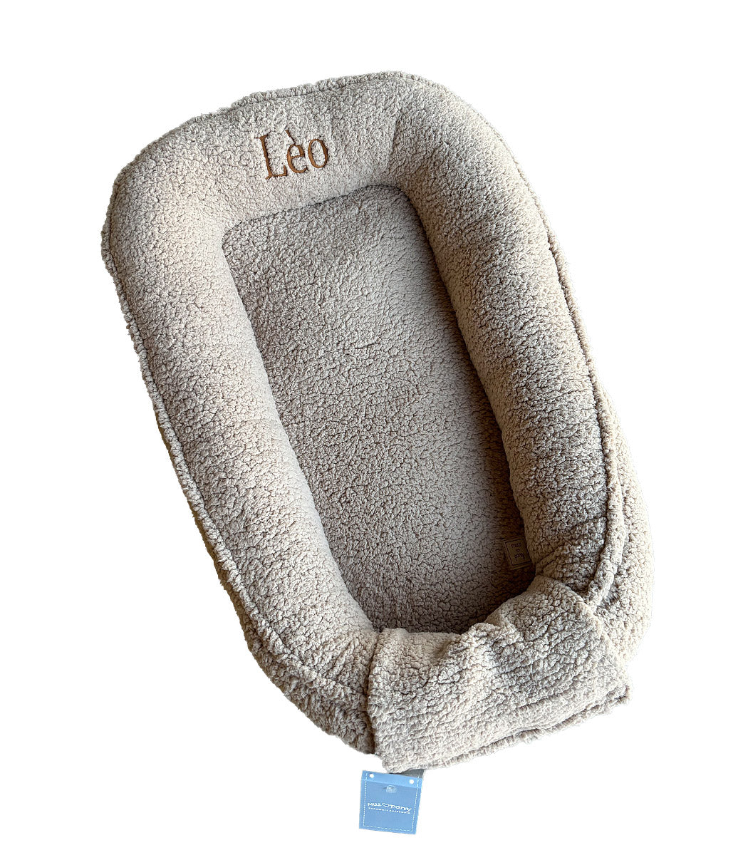 Babynest Teddy Beige - met geborduurde naam