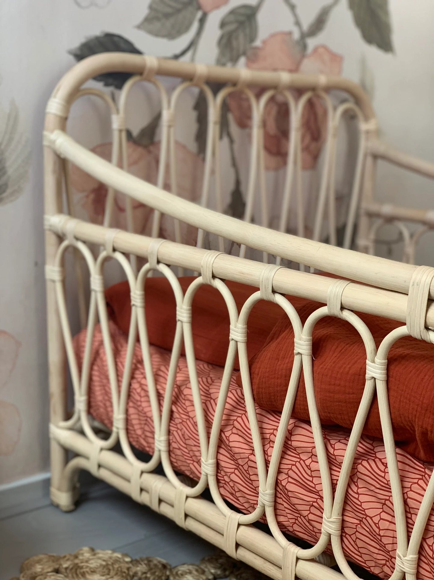 Rotan peuterbed / juniorbed Linn