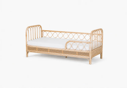 Rotan peuterbed / juniorbed Sterre (recht)