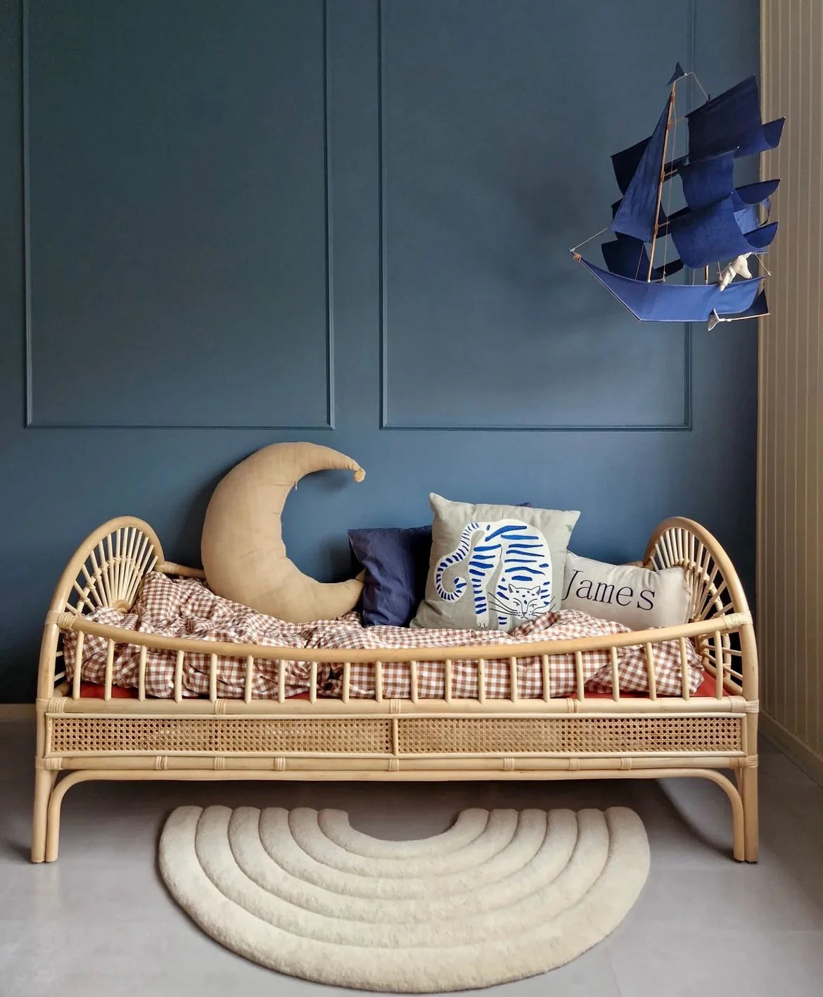 Rotan peuterbed / juniorbed Sunny (rond)
