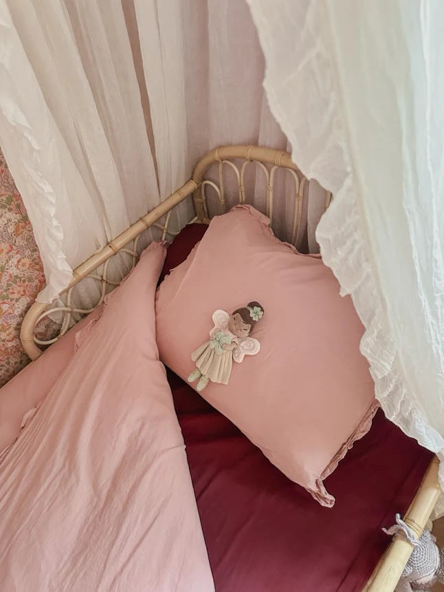 Rotan peuterbed/juniorbed Amber