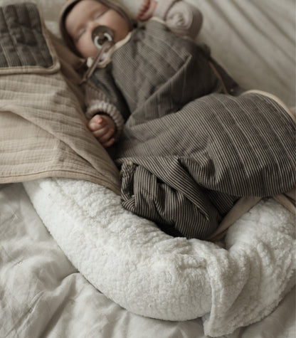 Babynest Teddy Wit - met geborduurde naam