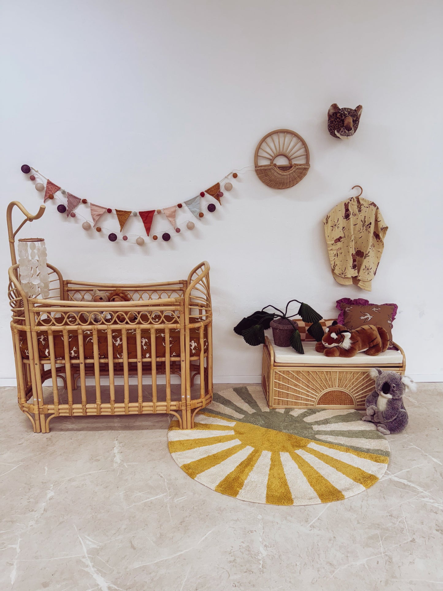 Rotan ledikant met mobielhouder - Boho