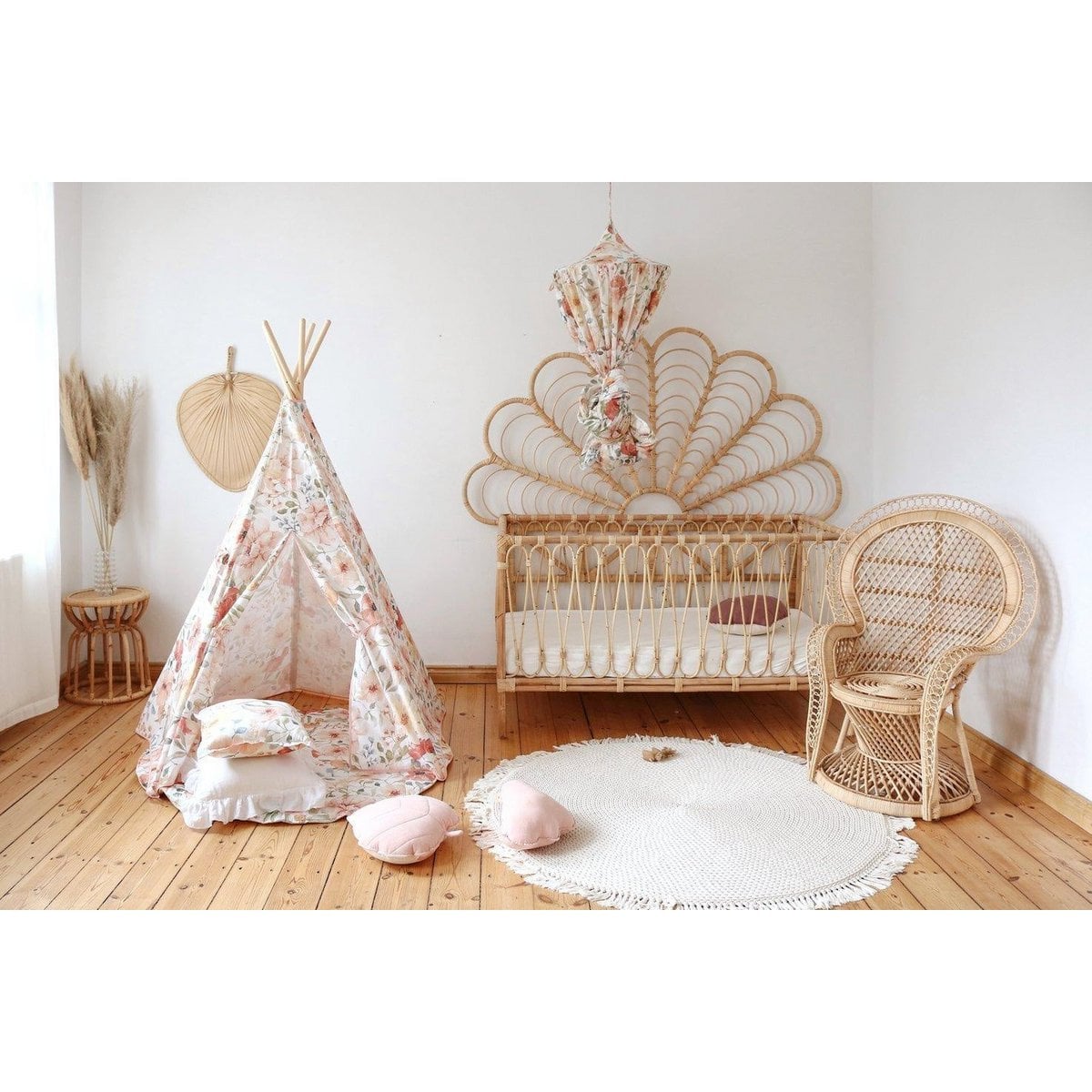 Tipi-tent "FLOWER POWER"